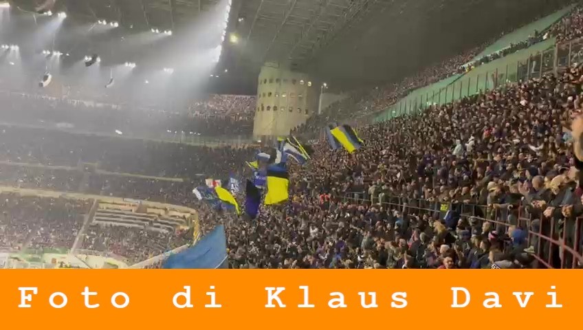 Klaus Davi chiede accesso alla Curva per documentare i cambiamenti del tifo. Il Milan: “Accrediti solo in tribuna" 3 1000296439
