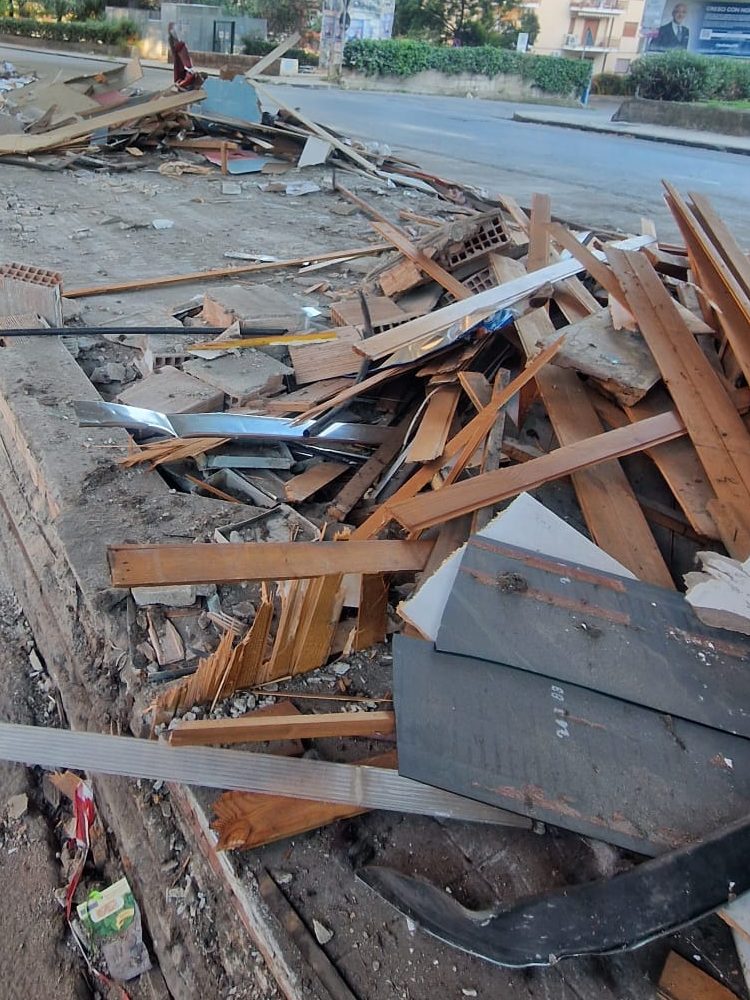 Rifiuti Sopraelevata 4 1 edited