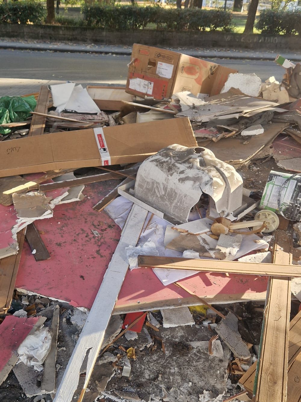 Rifiuti Sopraelevata10 edited