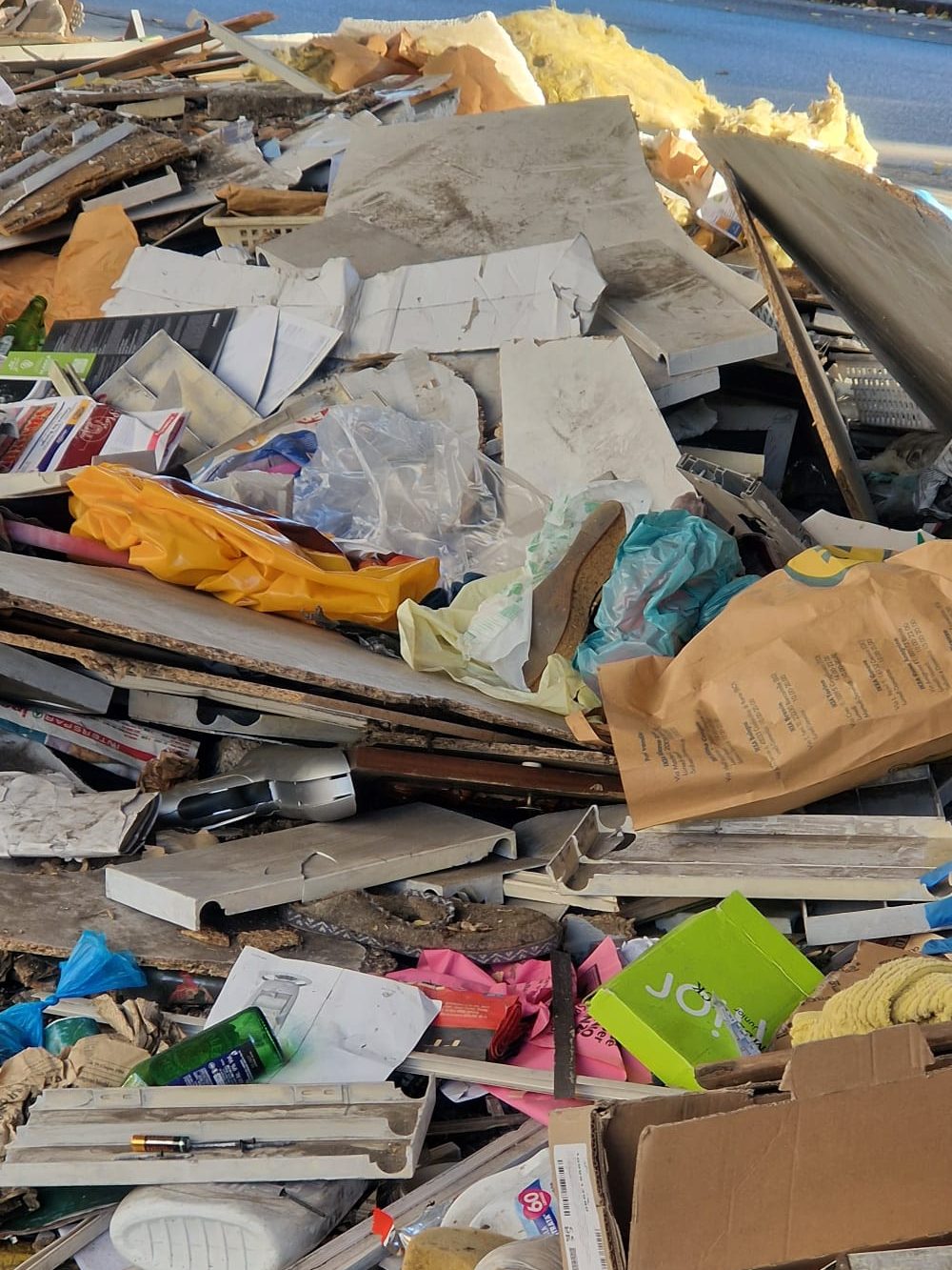 Rifiuti Sopraelevata11 edited