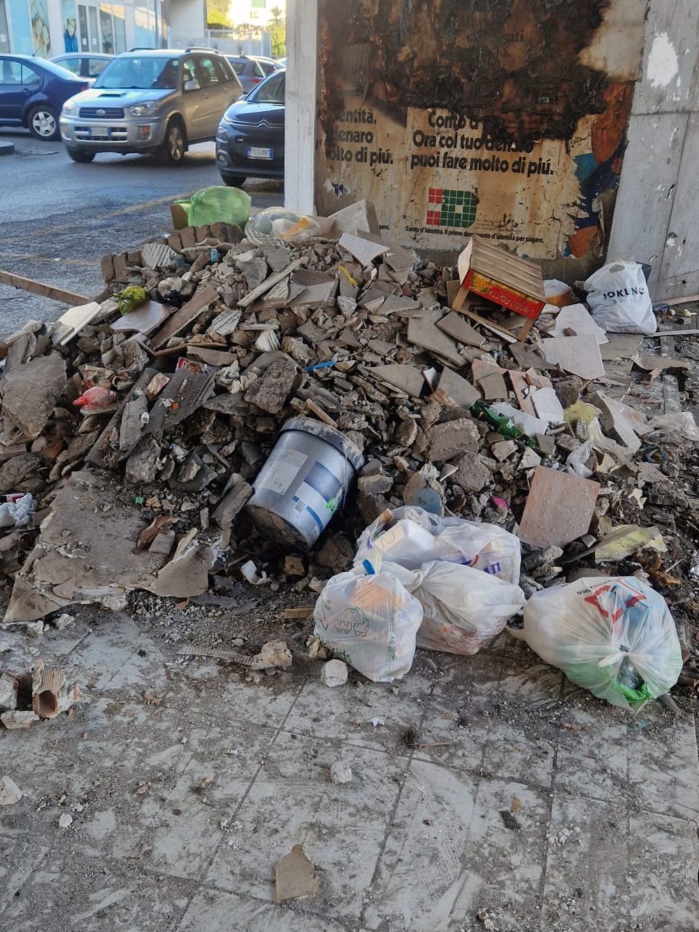 Rifiuti Sopraelevata6 edited